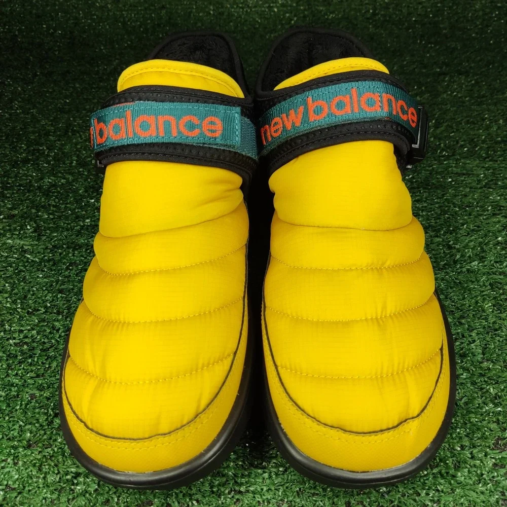 New Balance‎ Slippers Mens 8 Yellow Caravan Moc Mid v2 Primaloft SUFMMOCM Buckle